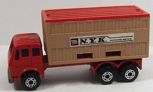 Matchbox Superfast #42 Mercedes Container Truck