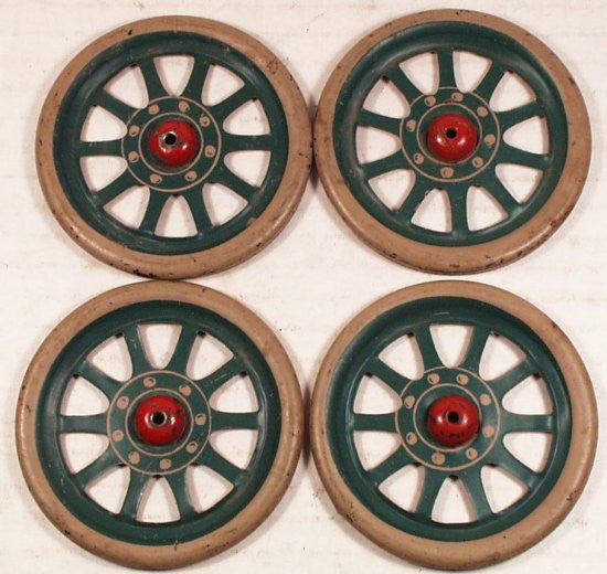 2-3/4" Original tinplate litho French limo wheels with hub caps