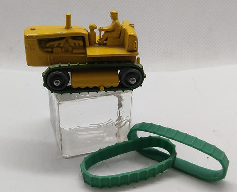 Vintage Lesney Caterpillar track Green. Pair (x2 tracks)