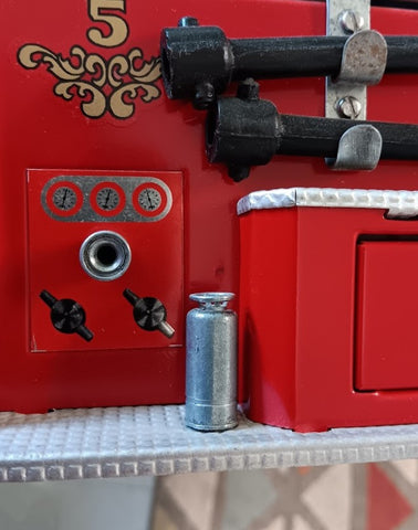 Tonka Fire Pumper & Ladder Truck Extinguisher & Clip