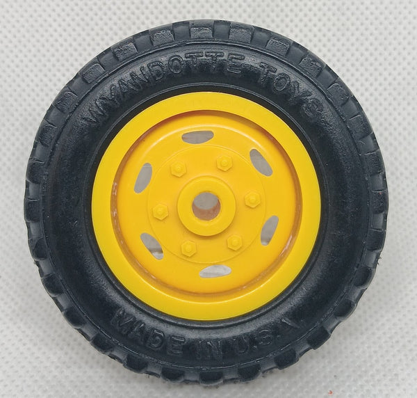 Vintage Wyandotte wheel with Yellow hub.  2-1/2"