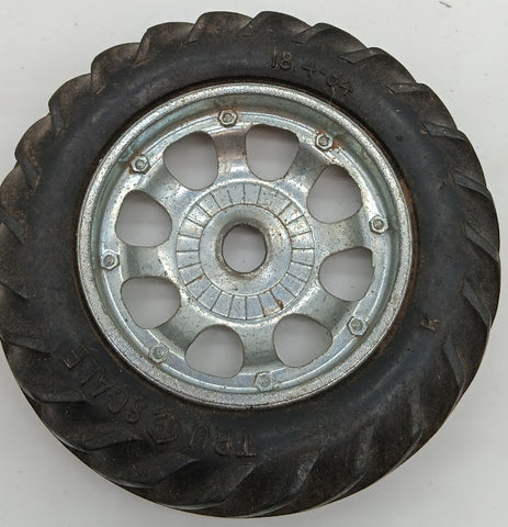 Tru Scale vintage original 4" wheel with metal hub.