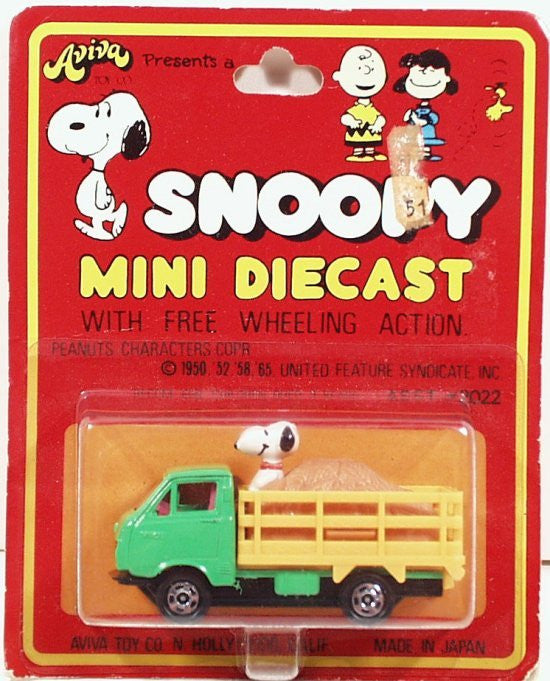 Aviva Diecast 1965 Snoopy in Truck – Classic Tin Toy Co. Aviva Diecast 1965 Snoopy in Truck – Classic Tin Toy Co.