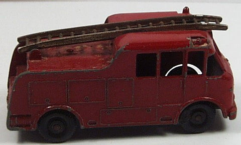 Early Matchbox #9c Merryweather Marquis Fire Engine
