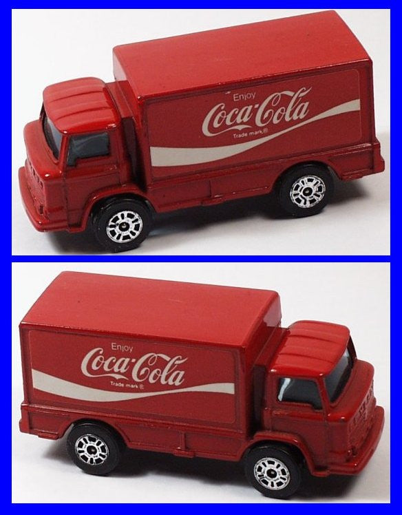 Corgi juniors online coca cola truck