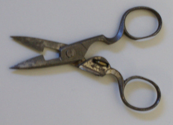 http://www.jiffypics.com/classictintoy/news/2101716.jpg