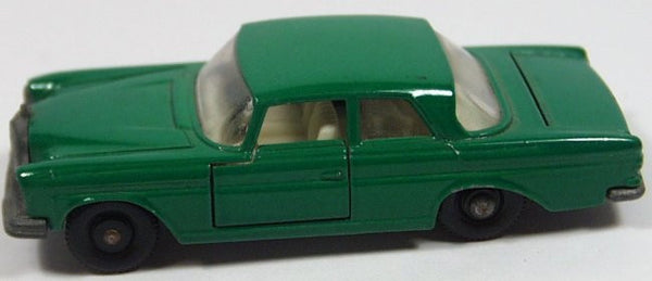 Early Matchbox Reg. Wheels #46c Mercedes 300SE