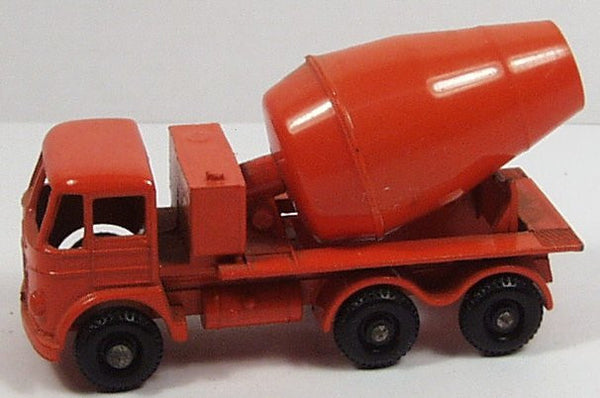 Early Matchbox Reg. Wheels #26b Foden Cement Mixter orange