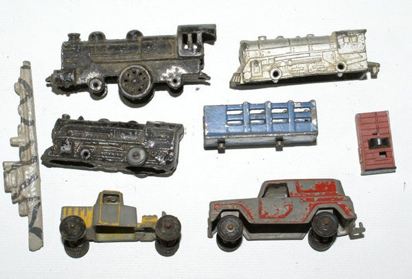 Tootsietoy, Barclay lot of diecast toys for restoration