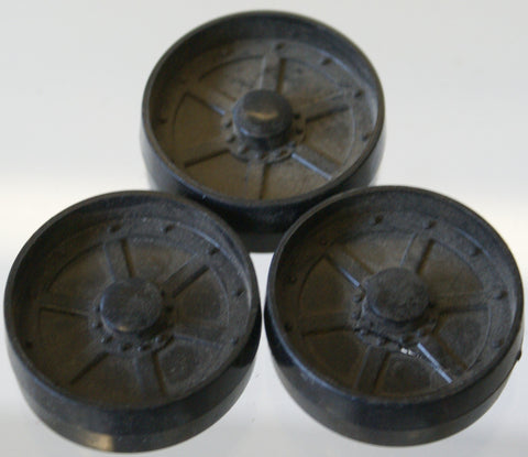 Plastic toy hubs various sizes 1-3/4" and 1-1/2"