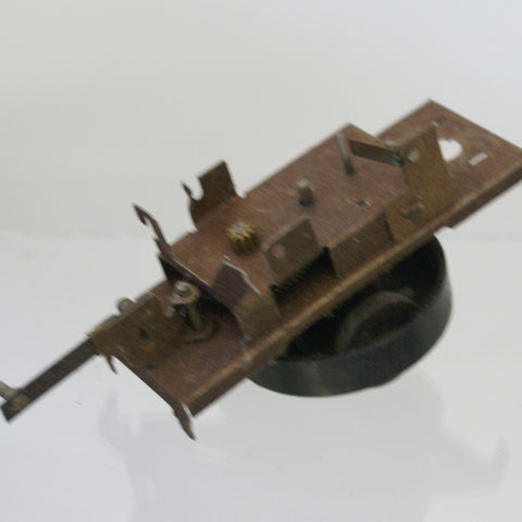 Vintage toy motor.  6" x 2"