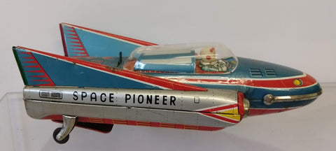 Space Pioneer Modern Toys Right Rear Tail fin lens Red