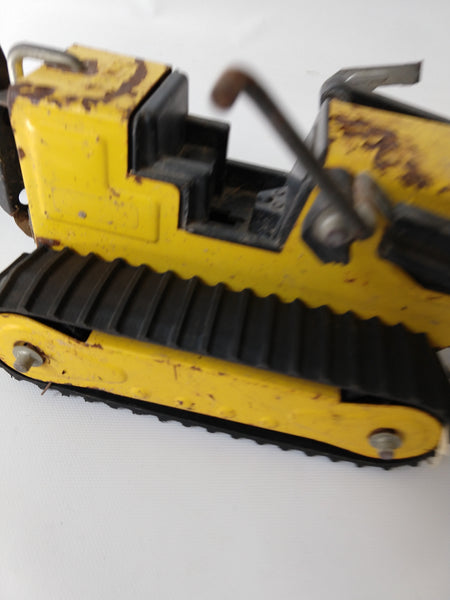 14-1/2" x 1-5/16" wide track : Tonka D6 Caterpillar