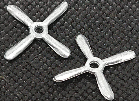 7/8" four blade propeller : Tootsietoy. Single of set of two your choice.