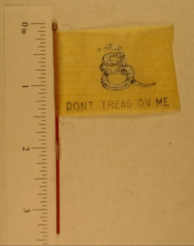 Toy flag : Don't Tread on Me